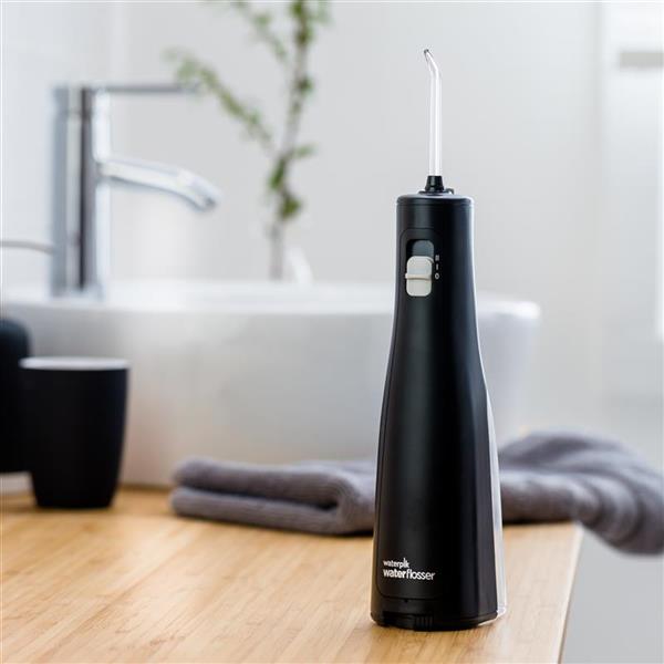 Cordless freedom Water FLosser